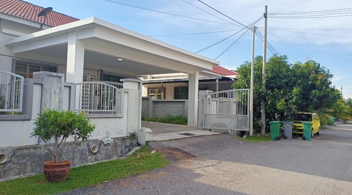 Ejen Hartanah Melaka_Taman Tanjung Minyak Perdana Semi Detached 1 Tingkat_Ejen Rumah Melaka 2