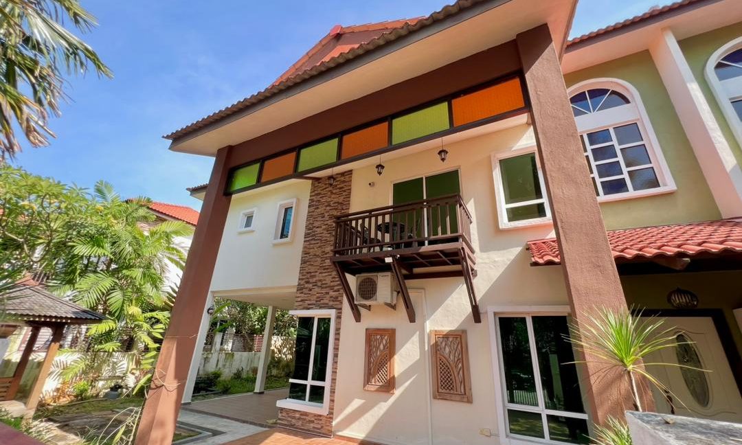 Ejen Hartanah Melaka_Semi D 2 Tingkat Taman Sentosa Bukit Baru Melaka_Ejen Rumah Hairil Wahiri 2