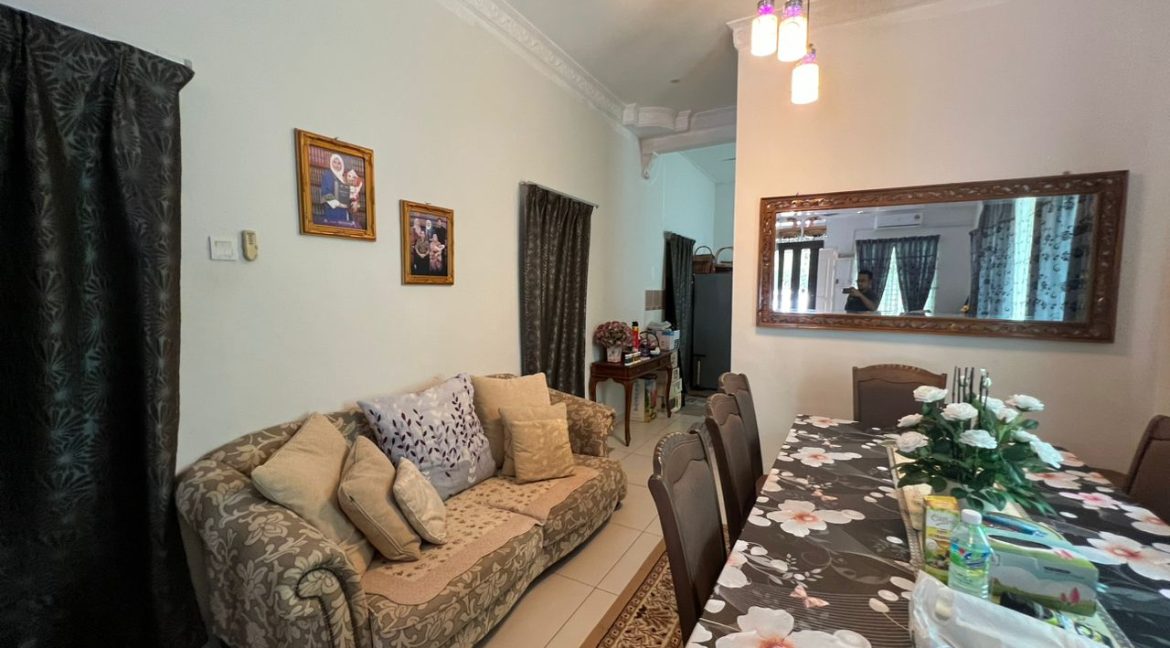 Ejen Hartanah Melaka Semi-D 1 Tingkat Taman Sungai Rambai Indah Melaka_Ejen Rumah Melaka Hairil Wahiri_GuruHartanah 9