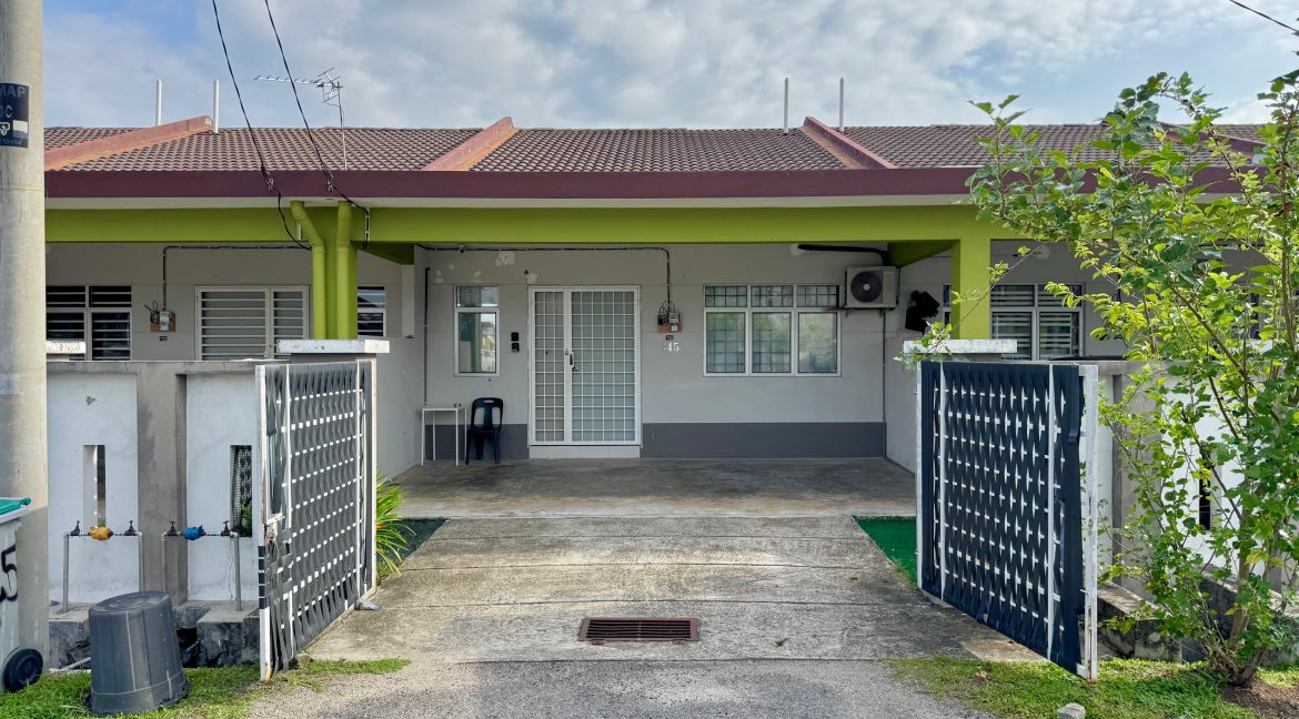 Ejen Hartanah Melaka Teres 1 Taman Ayer Molek Perdana Melaka_Ejen Rumah Melaka Hairil Wahiri_1