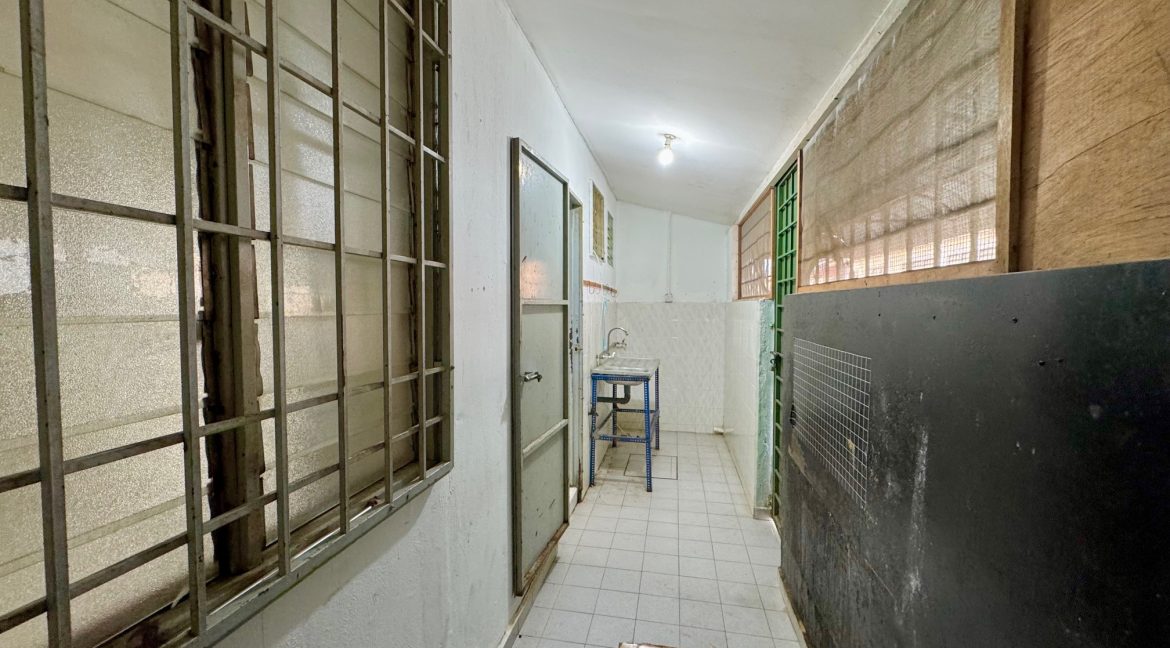 Ejen Hartanah Melaka Teres 1 Taman Melawis Bukit Beruang Melaka Tengah_Ejen Rumah Melaka Hairil Wahiri_10