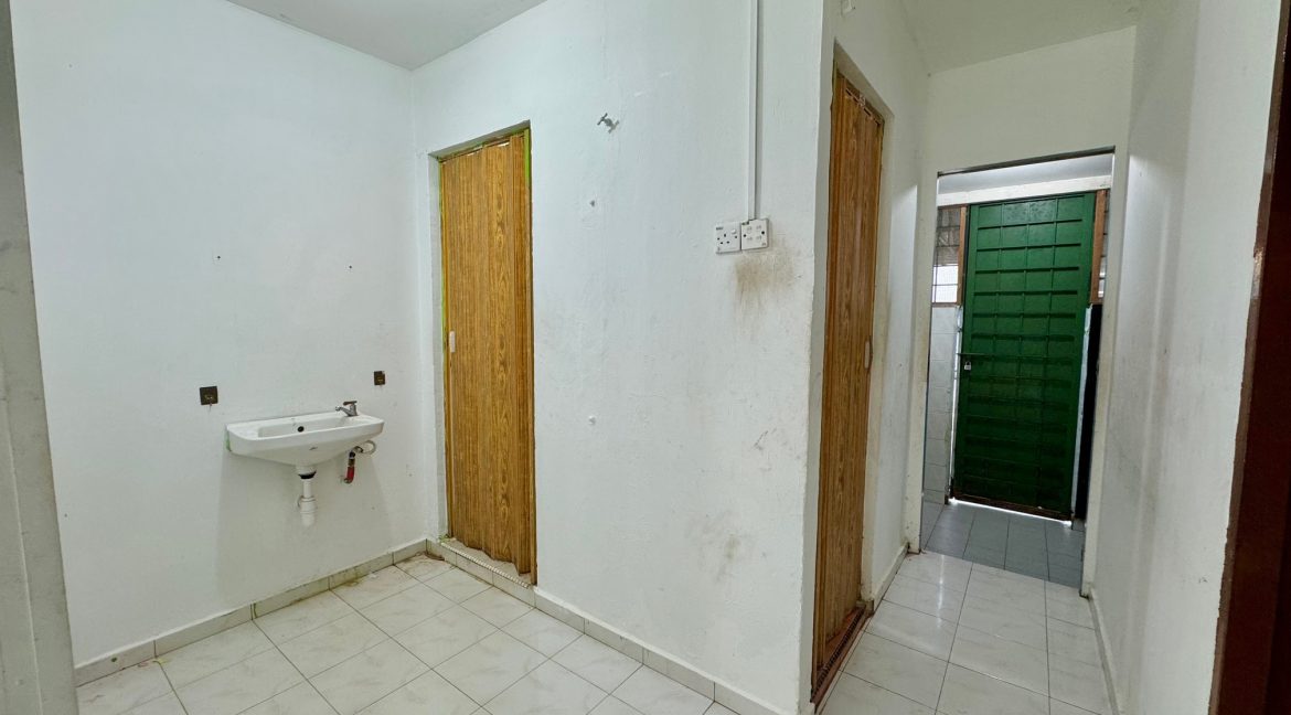 Ejen Hartanah Melaka Teres 1 Taman Melawis Bukit Beruang Melaka Tengah_Ejen Rumah Melaka Hairil Wahiri_7