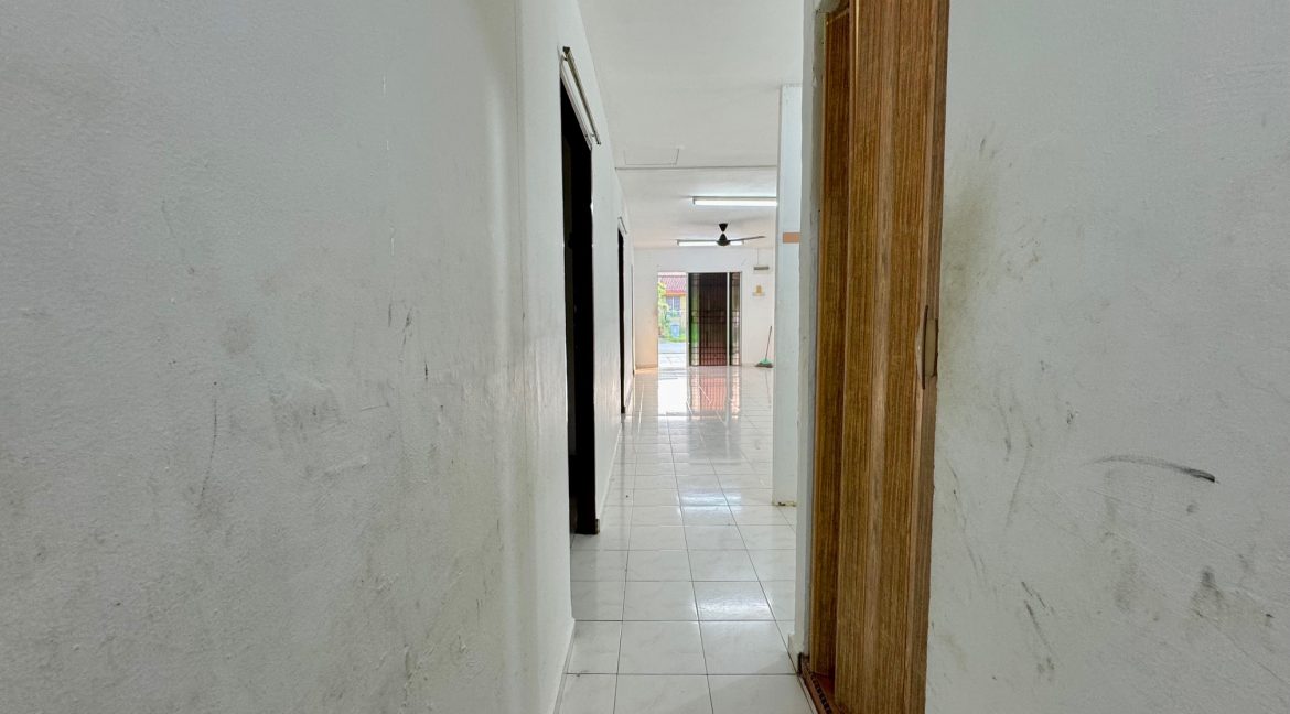 Ejen Hartanah Melaka Teres 1 Taman Melawis Bukit Beruang Melaka Tengah_Ejen Rumah Melaka Hairil Wahiri_9