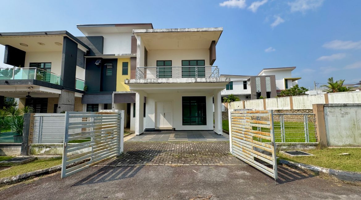 Rumah Untuk Dijual Semi-D 2 Tingkat Vista Kirana Ayer Keroh_Ejen Hartanah Ayer Keroh Melaka