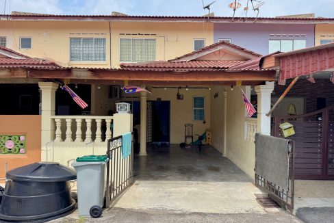 Rumah Untuk Dijual Teres 2 Tingkat Taman Tamby Chik Karim Melaka_Ejen Hartanah Batu Berendam Melaka