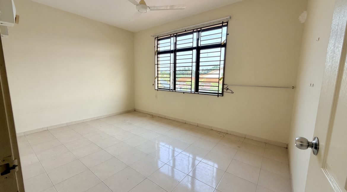 Ejen Hartanah Melaka Taman Masjid Tanah Ria Melaka Teres 2 Tingkat_Ejen Rumah Masjid Tanah Ria Hairil Wahiri_6