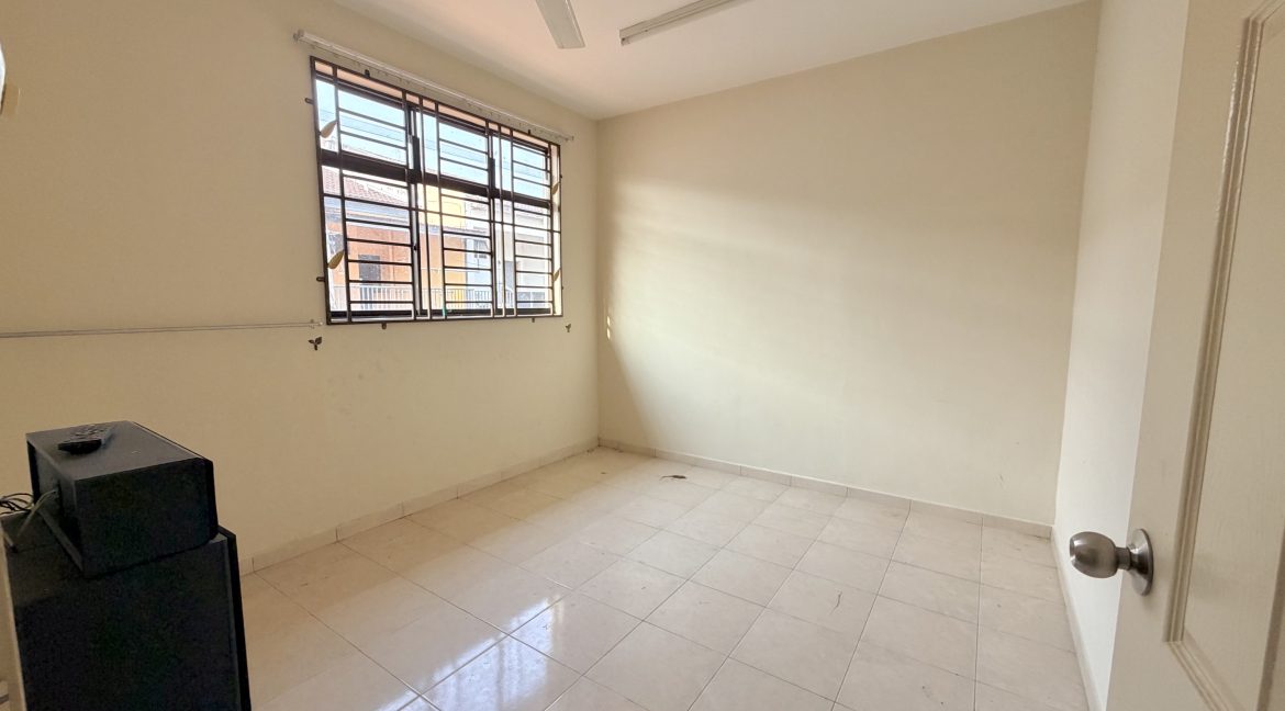 Ejen Hartanah Melaka Taman Masjid Tanah Ria Melaka Teres 2 Tingkat_Ejen Rumah Masjid Tanah Ria Hairil Wahiri_7