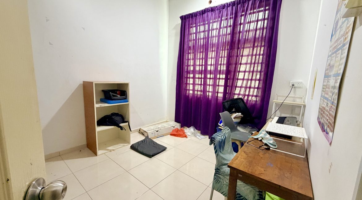 Ejen Hartanah Melaka Taman Tangga Batu Perdana Tanjong Kling Melaka Semi D 1 Tingkat_Ejen Rumah Tangga Batu Melaka Hairil Wahiri_9